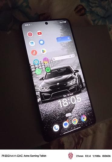 Poco X7 Pro, 256 ГБ, цвет - Черный, Сенсорный at lalafo.az Poco X7 Pro, 256 ГБ, цвет - Черный, Сенсорный
