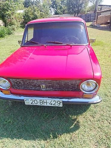 opel vektra b: VAZ 2101 “Jiquli” – klassik sedan Xüsusiyyətlər: - Kuzov: 4 qapılı — 2