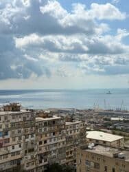 hovsan bina ev: ✨ Təcili Satılır! ✨ 📍 Bakı, Xətai rayonu, Gəncə prospekti 🌊 Dəniz və — 1