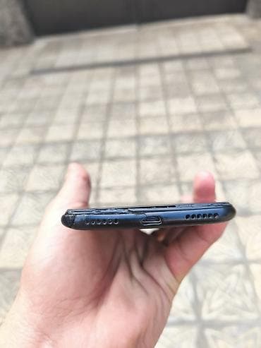 telefonlar ucuz: Huawei Y6, 32 GB, rəng - Qara, İki sim kartlı — 3