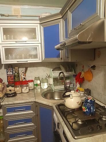 mətbəx sobasi: Neftçilər metrosu yaxınlığında mətbəx mebeli satılır. Ünvandan gəlib — 1