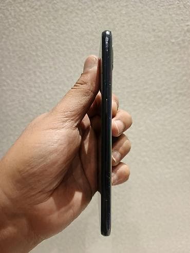 samsung gear s: Samsung Galaxy A40 — 2