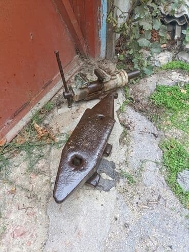 dəmir dirəklər: Dəmirçi aləti paketi - Klassik polad örs: iki uclu (bir ucu sivri — 3