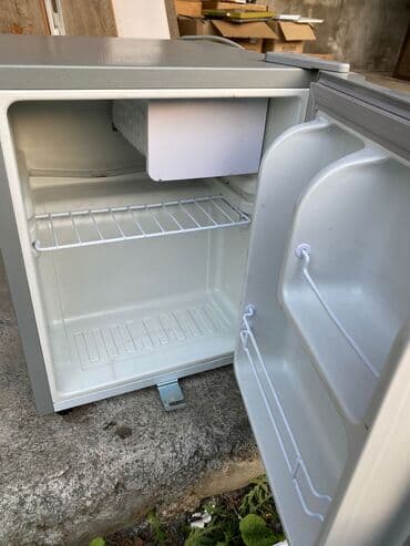 зил москва холодильник: İşlənmiş Mini Fischer Soyuducu Satılır, rəng - Gümüşü — 2