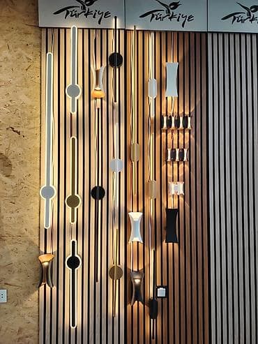 Güzgülər: Müasir divar lampaları və LED işıqlandırma kolleksiyası - Minimalist — 1