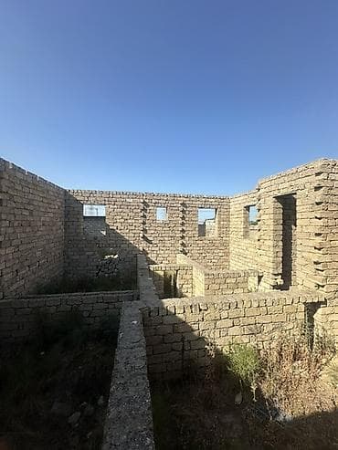 gence emlak ev: Qala qəs. 3 otaqlı, 110 kv. m, Kredit yoxdur, Təmirsiz — 8