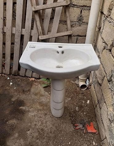 Umuvalnik eluzyuyan 50,80azn