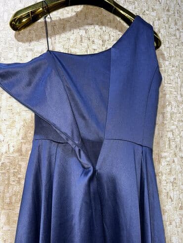 milli donlar: 150manata tikilib,1 defe 1 saat geyınılıb,S,M Razmer ucundur,real — 2