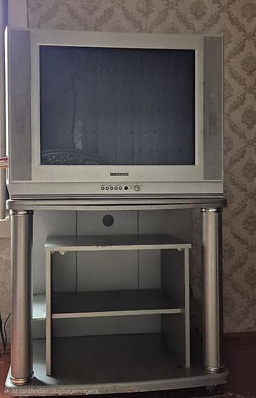 tv anten: Televizor Samsung 70" — 1