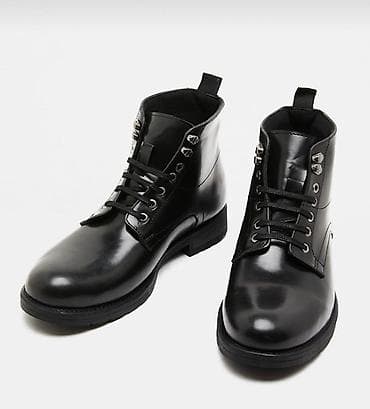 botinka ayaqqabılar: Kotonun botu 41 ve 44 razmer cox keyfiyyetdi mehsuldur! Maya deyerinen — 1