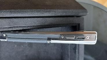 Vertu Signature Touch, Düyməli