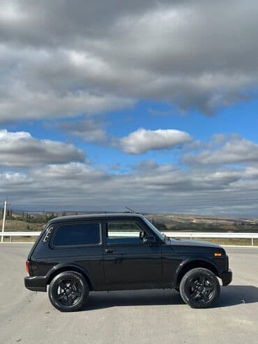 goran təkər satışı: VAZ (LADA) 4x4 Niva: 1.7 l | 2023 il 40000 km Ofrouder/SUV — 5