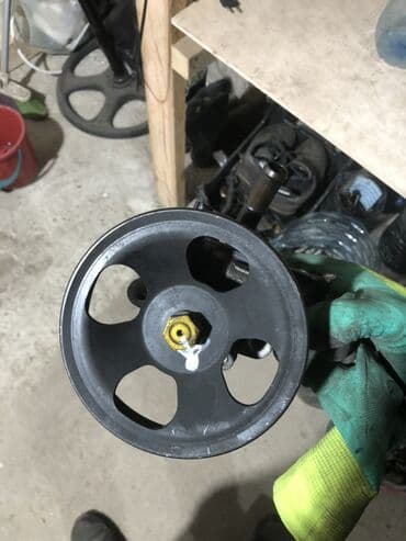 Iran Khodro: Avtomobil üçün ehtiyat hissələri paketi Tərkib: - Qaz paylayıcı — 1