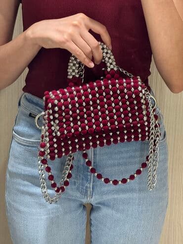 sade qizil sirqalar: Çiyin çantası, Yeni — 2