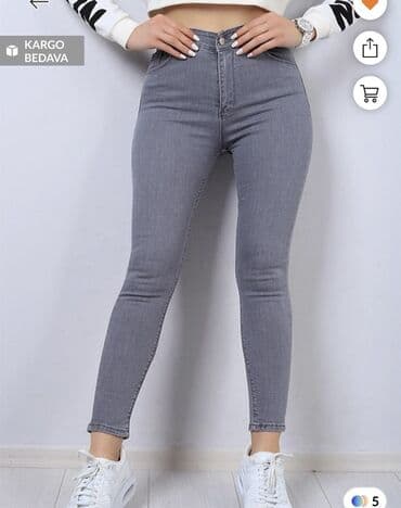 kişilər üçün açıq rəngli cinslər: Yenı kımı 10 m1defe geyılıb — 1