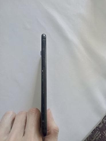 iphone 17 pro max dubay: IPhone 7, 32 GB, Qara, Barmaq izi — 5