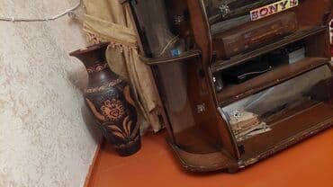 kohnə taxta: Düz TV altlığı, Polkalı, Taxtalı, Türkiyə — 10