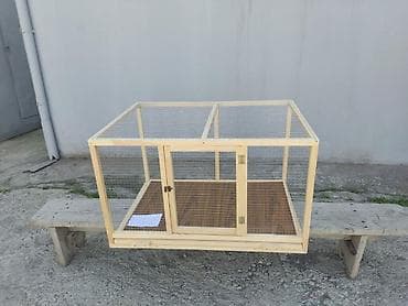 Quşlar: Taxta karkaslı tel qəfəs / volyer - Material: təbii şam ağacından — 3