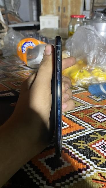 ipona dubay: IPhone 11 Pro, 64 GB — 4