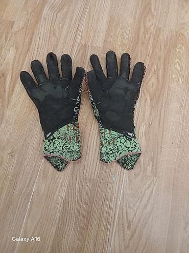 Futbol qapıçı elceyi . ișdenmisdien az 1 rahay isletmek olar