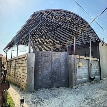 Dəmir karkaslı dam örtüyü - Material: möhkəm metal profillərdən