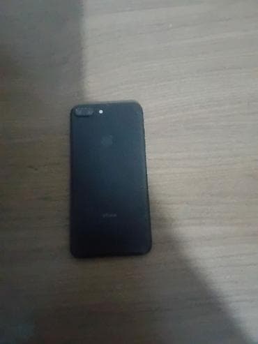 philips xenium 9@9h: IPhone 7 Plus, Qara, Barmaq izi — 2
