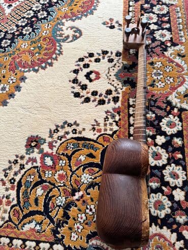 Musiqi alətləri üçün ləvazimatlar: Real alıcıya lazımı qədər endirim olacaq Məhsul: Tar (Azərbaycan milli — 2