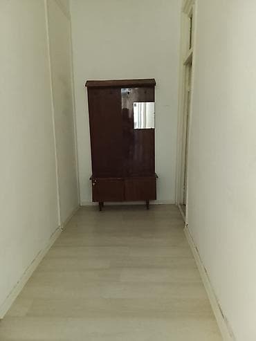 kiraye ucuz ev: Bileceride plowad terefde iki otaqli heyet evi Kiraye verilir!ev tam — 2