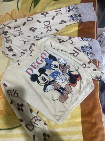 Верхняя одежда: 3biryerdə15təzə kimidilər 1/2dəfə giyinilib istdi yumuşaq ev dəstləri — 3