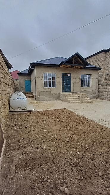 sumqayit 1 otaq satlir: 4 otaqlı, 130 kv. m, Kredit yoxdur, Orta təmir — 2