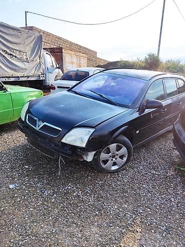 opel vectra b: Opel Vectra C Caravan (universal), qara rəng Xüsusiyyətlər: - Kuzov — 3