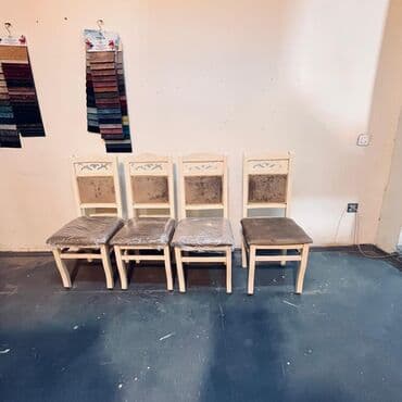 Stul 1 eded 15 Azn 4 eded qalıb 2 çi el məbeldir. Catdirilma elave