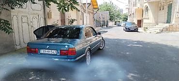 bmw e60: BMW 5 series: 2 l | 1993 il Sedan — 8