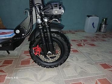 elektirikli mapet: Güclü elektrik skuter - Geniş, parlaq LED displey: sürət (km/s) — 9