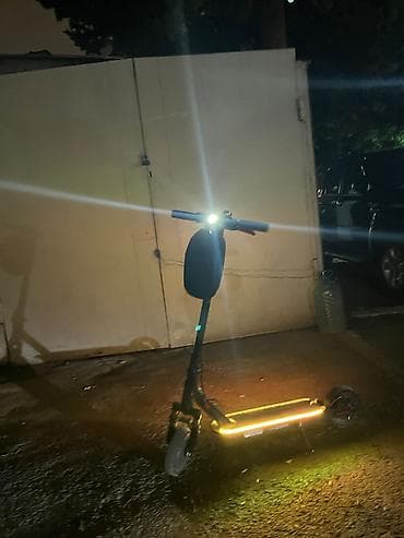 İşlənmiş Elektrik samokat 11", ≤ 250 Vt, 26 - 35 km/s, Ünvandan götürmə — 1