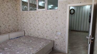 binə atçiliq: Yasamalda, Kaktus Şadlıq Sarayının yaxınlığında, 18 mərtəbəli binanın — 8