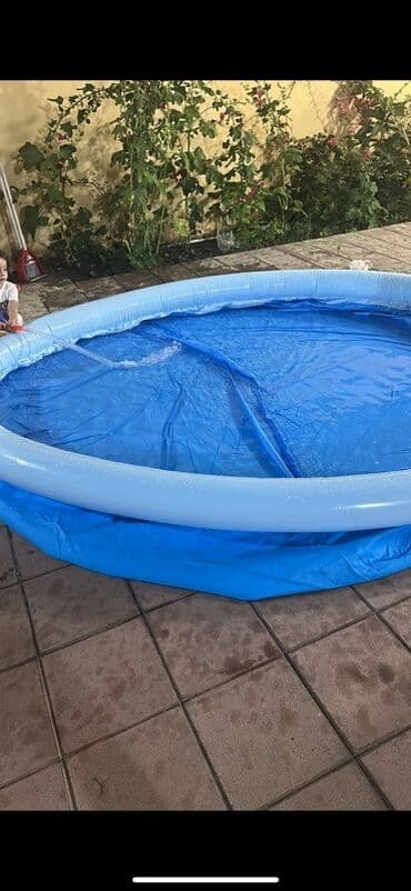 надувной бассейн купить в баку: Şişmə hovuz – dairəvi, açıq mavi rəngdə. Xüsusiyyətlər: - Dairəvi — 1