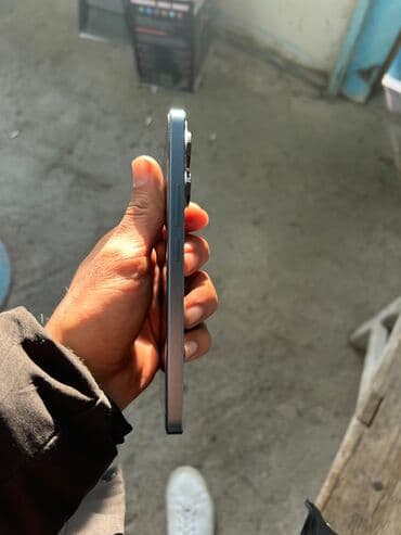iphone 11 sarı: Poco X6, rəng - Boz, Barmaq izi — 4