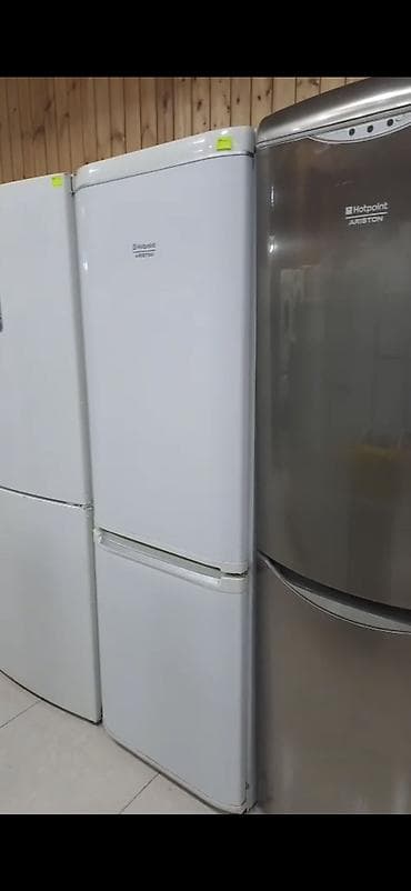 2 qapılı Hotpoint Ariston Soyuducu Satılır, rəng - Ağ