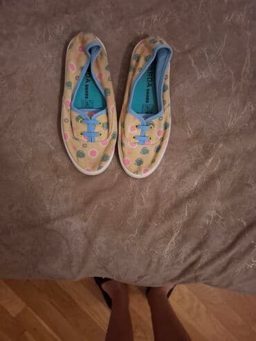 parçadan qadın mokasinlər: Tuflilər, Ölçü: 36, rəng - Sarı, Yeni — 1