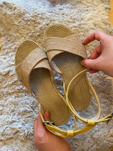 qadın vyetnamkaları: Ölçü: 36, rəng - Sarı, İşlənmiş — 14