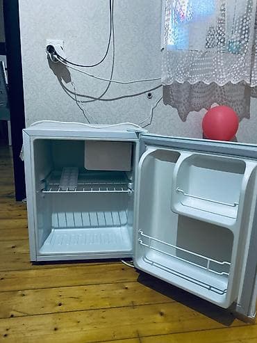 mini xolodenik: Mini Fischer Soyuducu Satılır, rəng - Ağ — 2