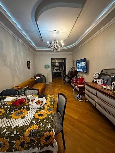 kiraye ev nargile: 1 otaqlı mənzil – mətbəx-studiya planı - Geniş mətbəx-studiya: tünd — 6