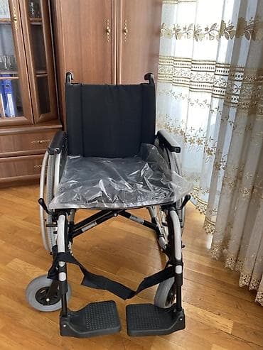 abc design 3 tec universal arabalar: Ottobock əlil arabası - Brend və model: Ottobock (arxa hissədə loqo) — 1