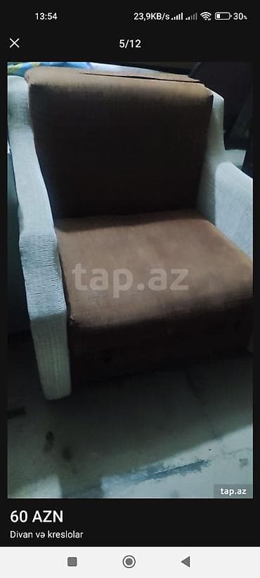 kala haqqında məlumat: Diqqət təcili cox qədimi qədimi sovetin stoludur Tünd rəngli. Şəkildə — 3