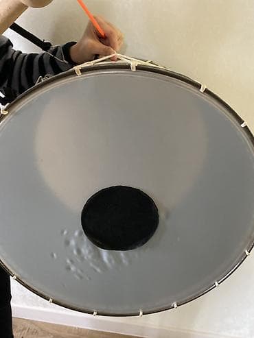 Книги и журналы: Qaval (nağara) dəsti – böyük ölçülü Tərkibi: - İri ölçülü ikiüzlü — 4