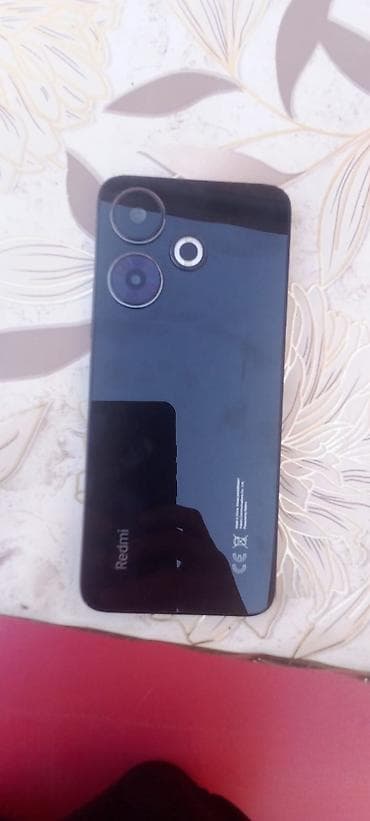Redmi 13, 256 GB, rəng - Qara, Qırıq