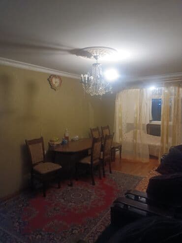 Kasalar: 1 otaqlı mənzil – geniş zal və ayrıca yataq zonası - Plan: Geniş — 2