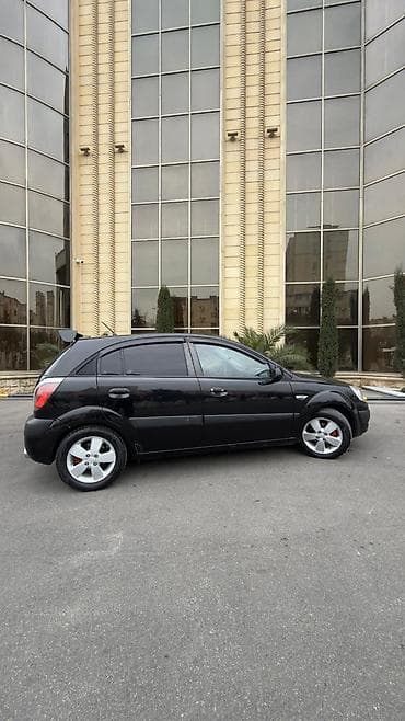 Avtomobil alışı: Kia Rio: 1.4 l | 2006 il Hetçbek — 4