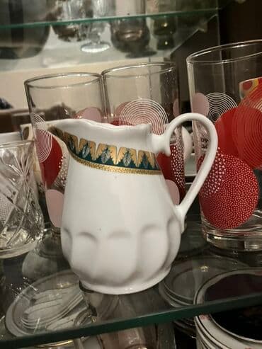 Porcelain südlük/qatılıq qabı - Material: incə porselen - Rəng: ağ